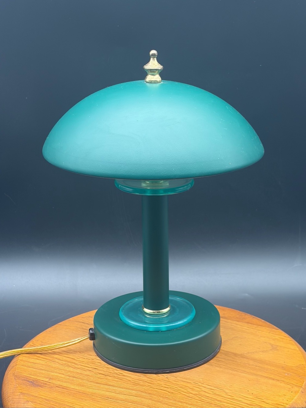 Vintage Blue Green Metal Desk Touch Lamp Mushroom Dome Flying Saucer UFO 12"